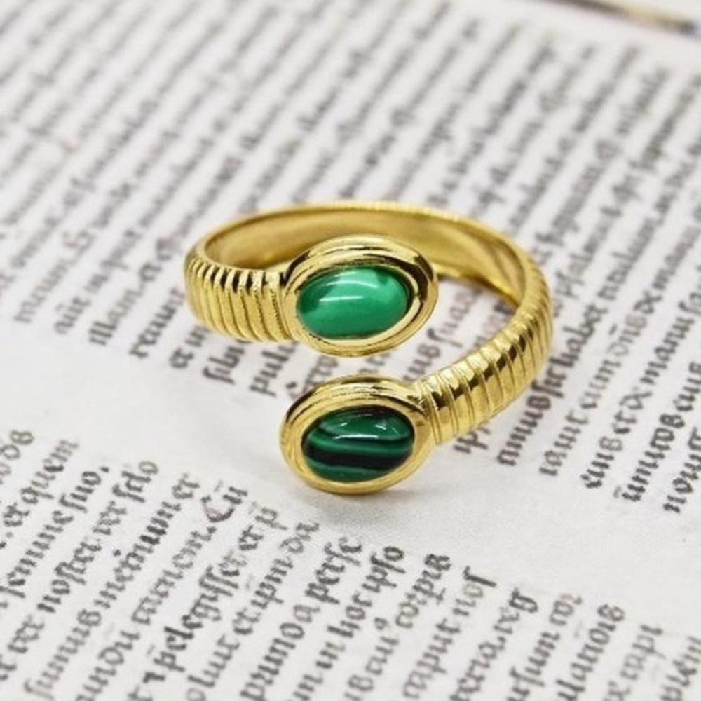 Retro Gold Band Ring